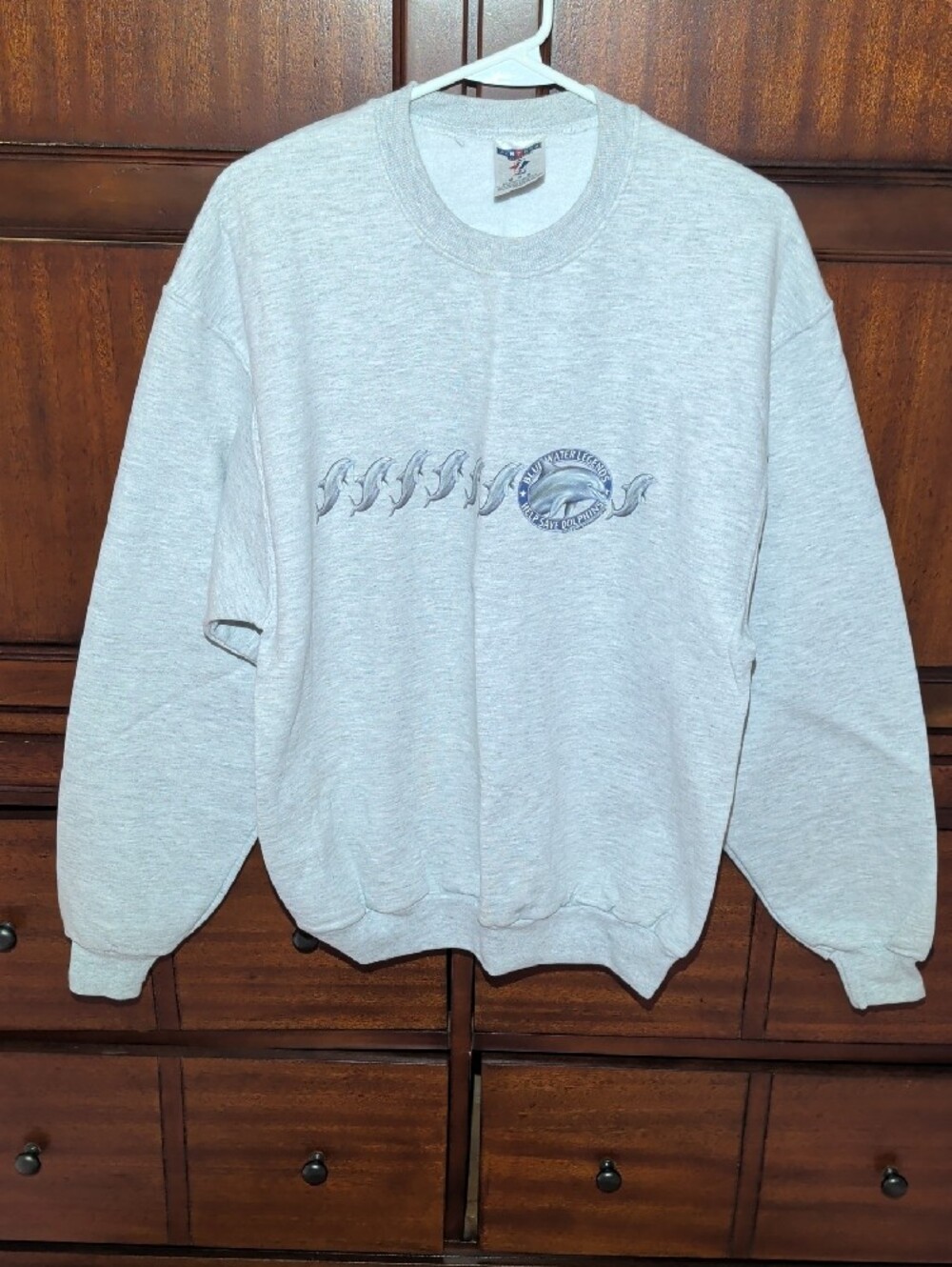 Light Gray Crewneck Sweatshirt with Dolphin Graphic